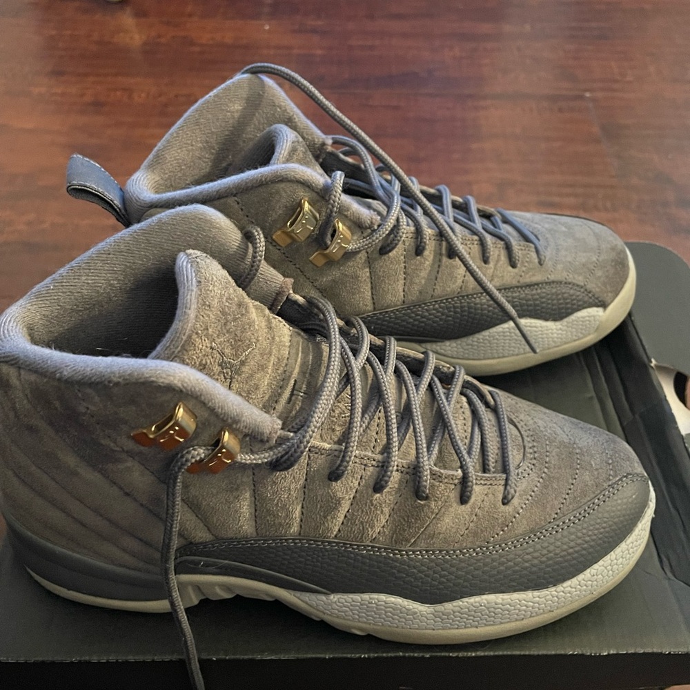 Air Jordan 12 Retro BG